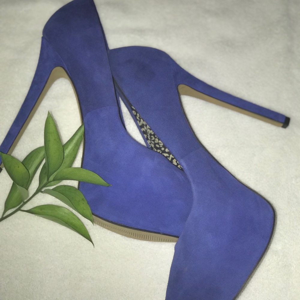 Cobalt Blue Pumps